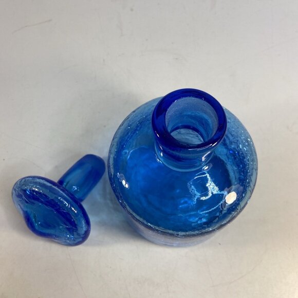 Rainbow Glass Decanter Mushroom Stopper Hand Blown Crackle Glass Blue MCM 7.75 - Picture 5 of 9